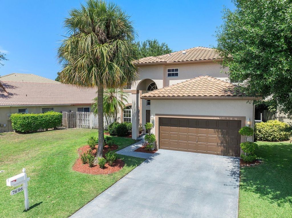 Photo of 7696 Northtree Way, Lake Worth, FL 33467 (MLS # F10444202)