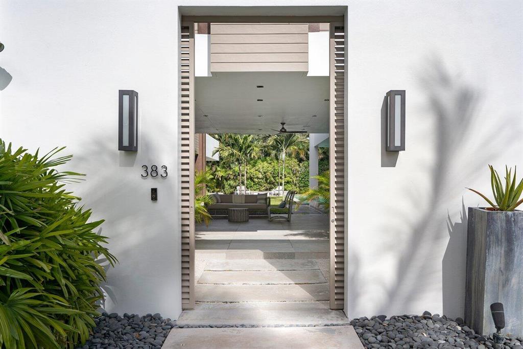 ROYAL PALM YACHT & COUNTRY CLUB - Residential