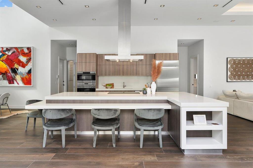 ROYAL PALM YACHT & COUNTRY CLUB - Residential