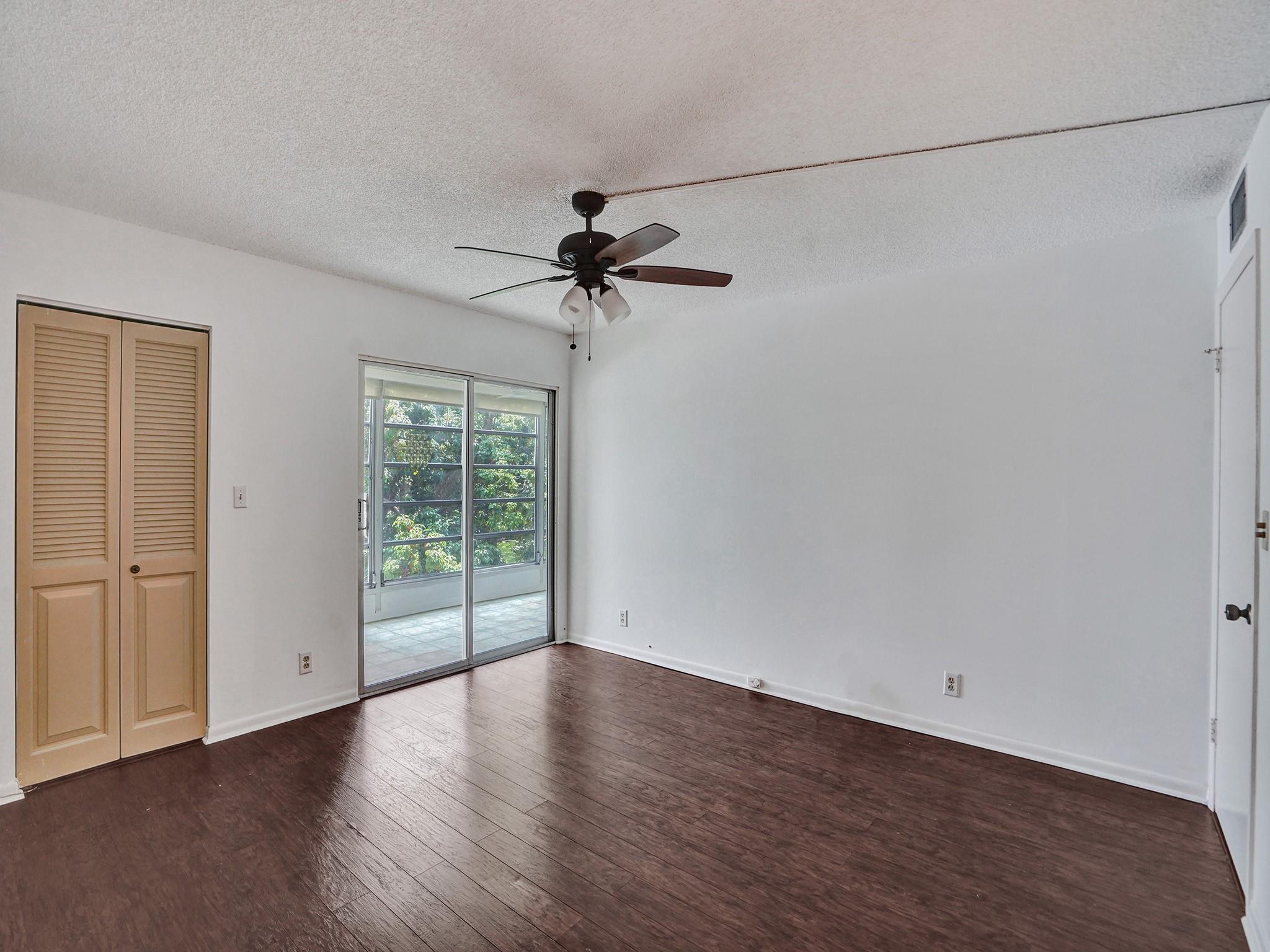 WYNMOOR VILLAGE - Residential