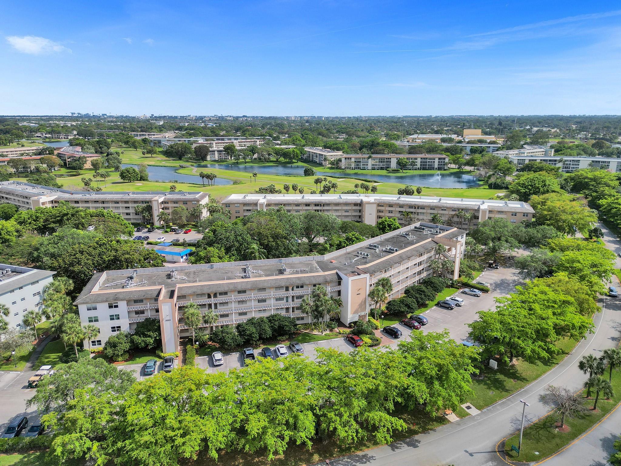 WYNMOOR VILLAGE - Residential