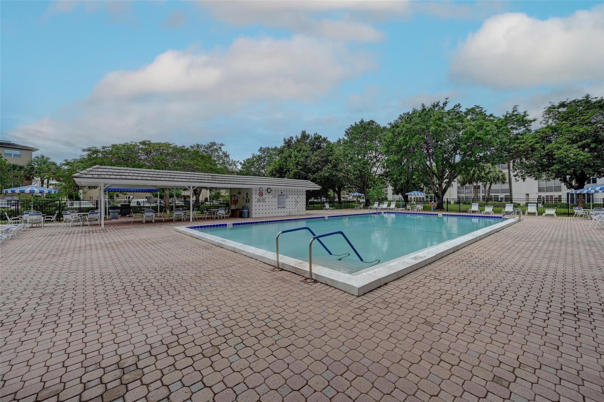 WYNMOOR VILLAGE - Residential