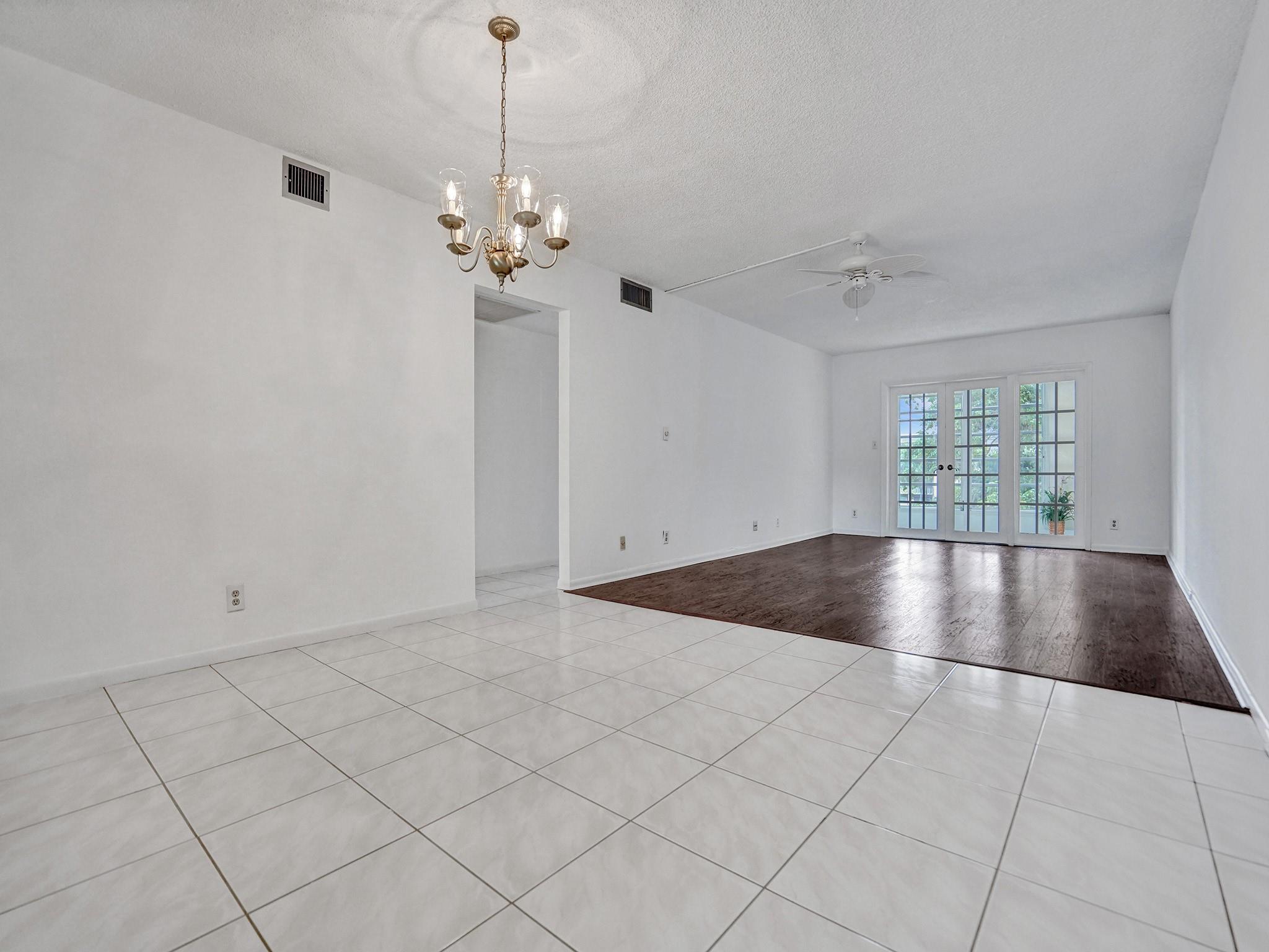WYNMOOR VILLAGE - Residential