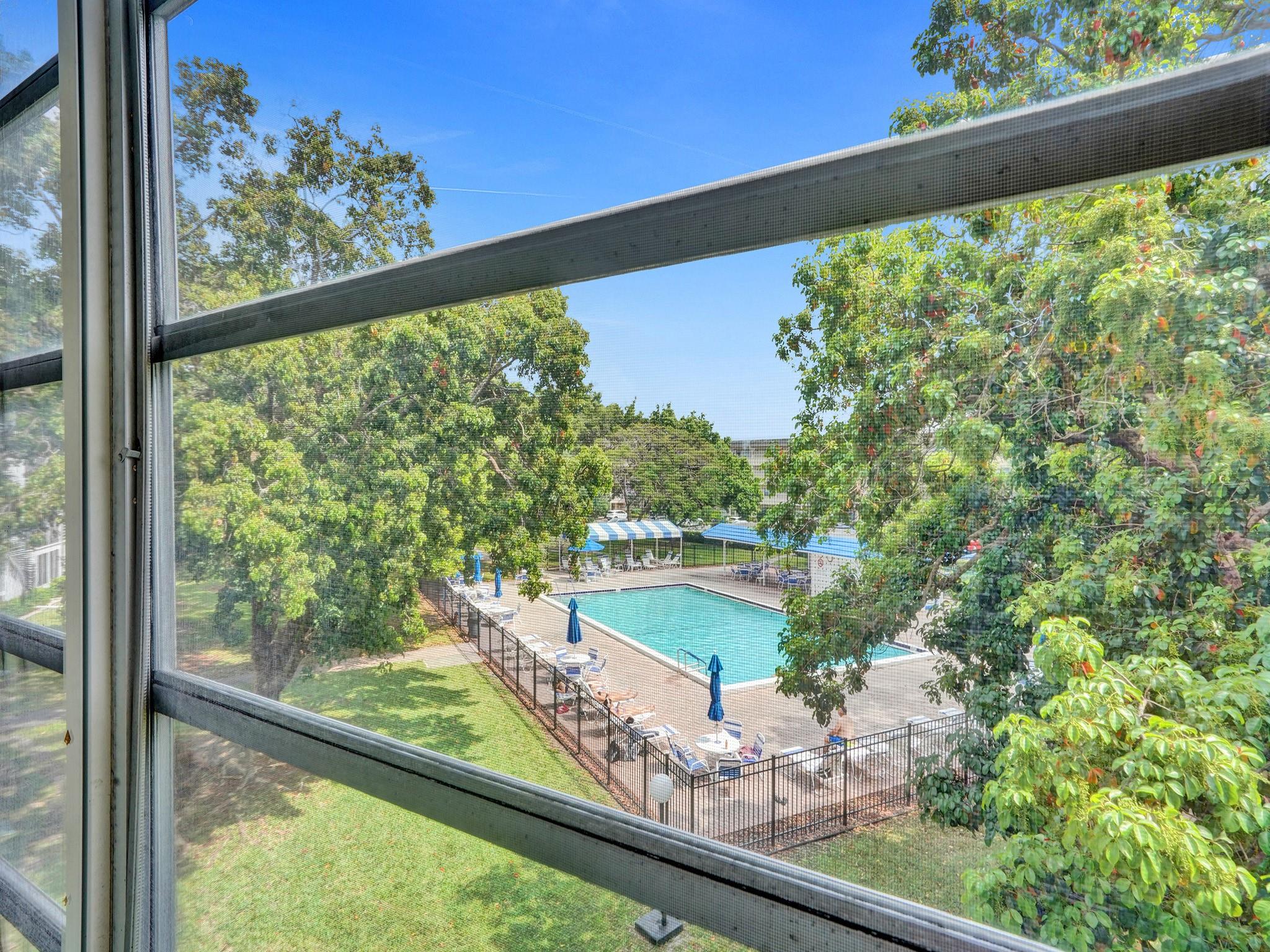 WYNMOOR VILLAGE - Residential