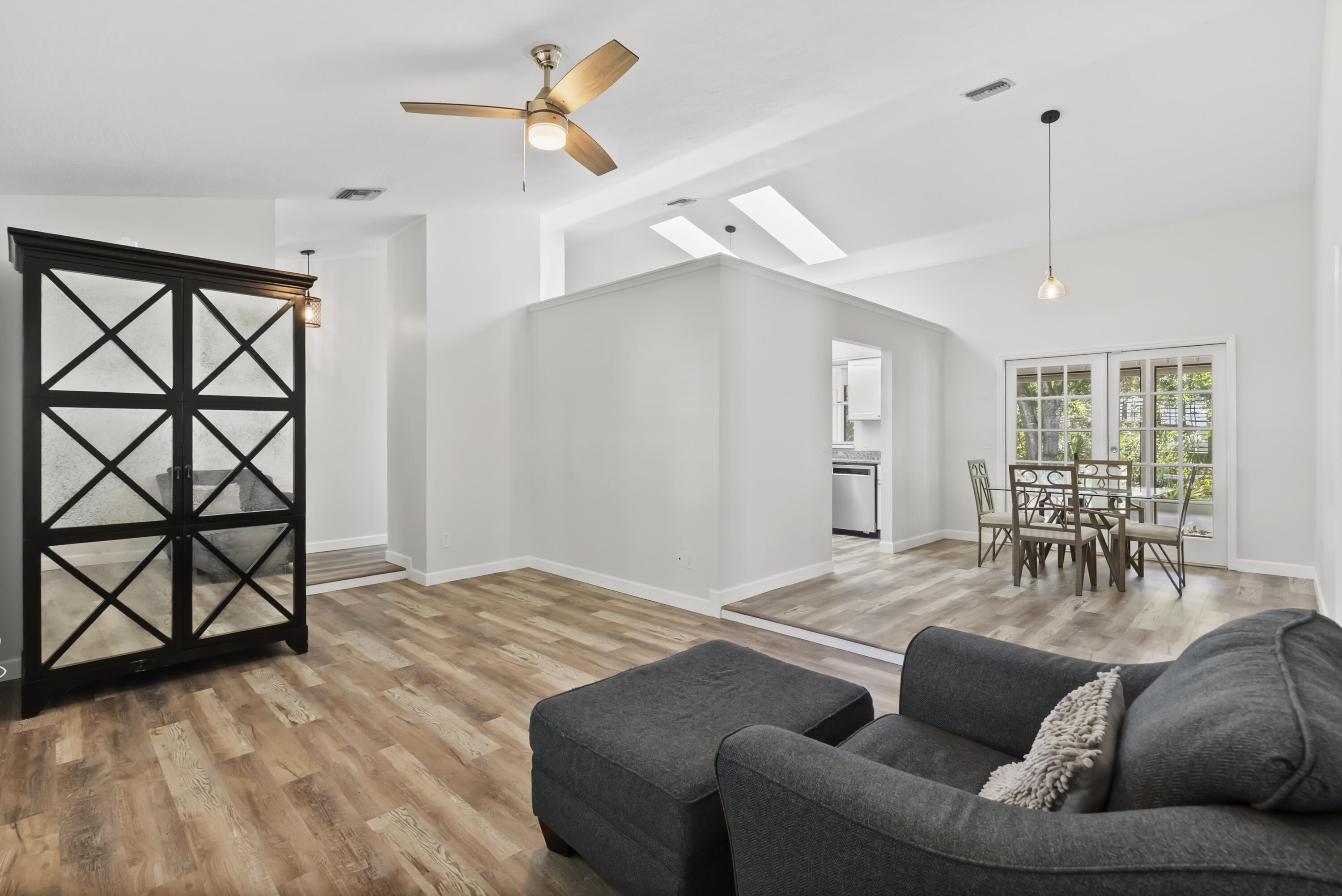 DIANA PARK SUB - Residential