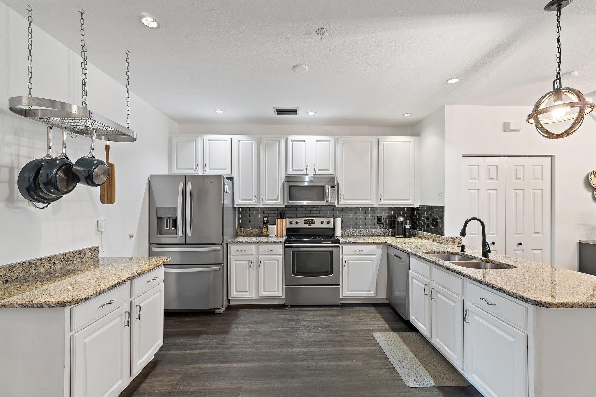 PALM BEACH SHORES - Residential Lease