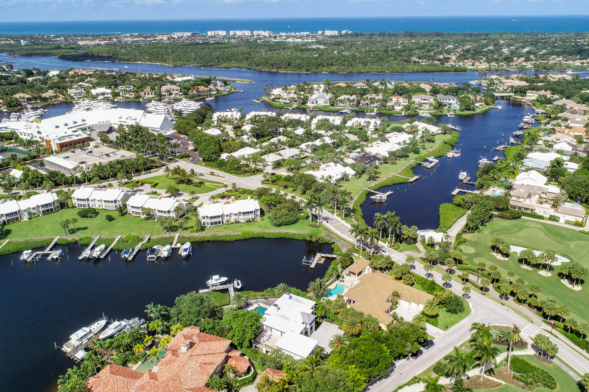 Admirals Cove - Residential
