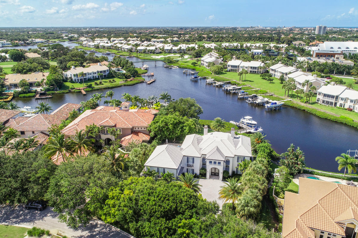 Admirals Cove - Residential