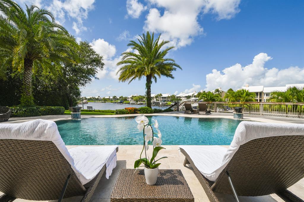 Admirals Cove - Residential