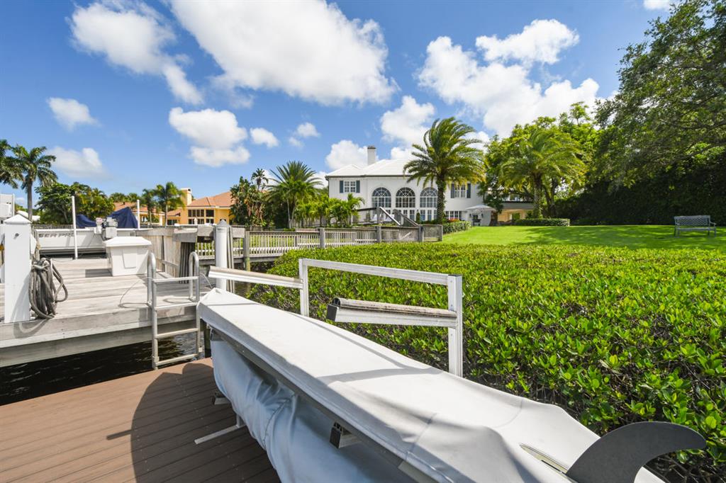 Admirals Cove - Residential