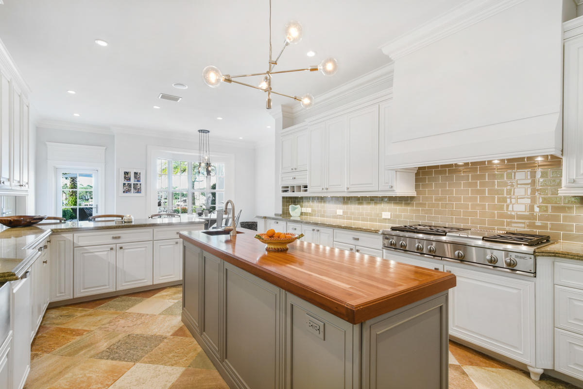 Admirals Cove - Residential