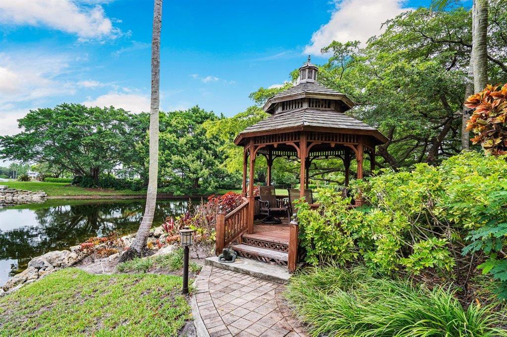 LE LAC 3 - Residential