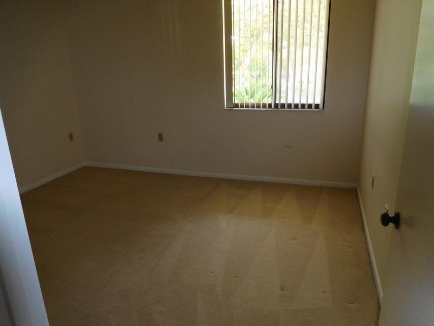 WHITEHALL - Residential