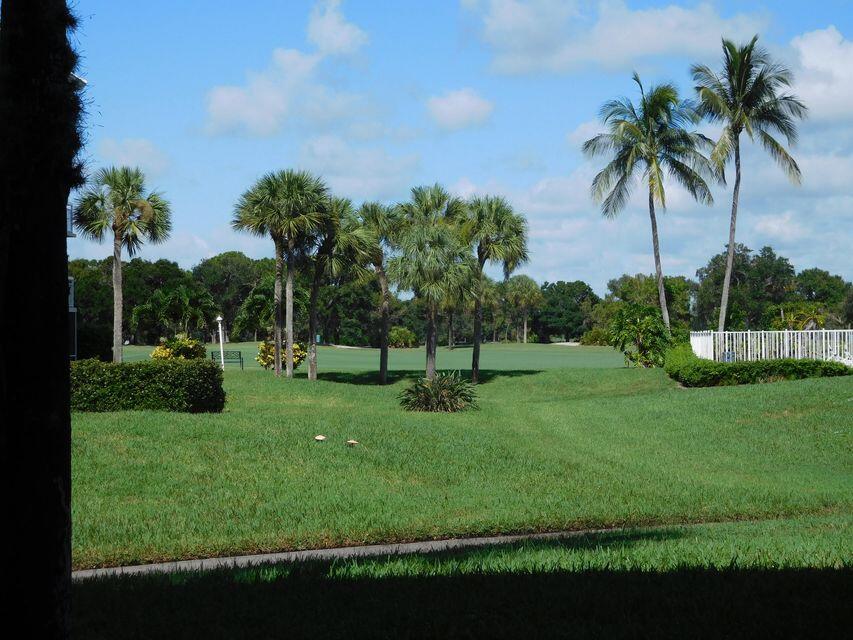 WHITEHALL - Residential