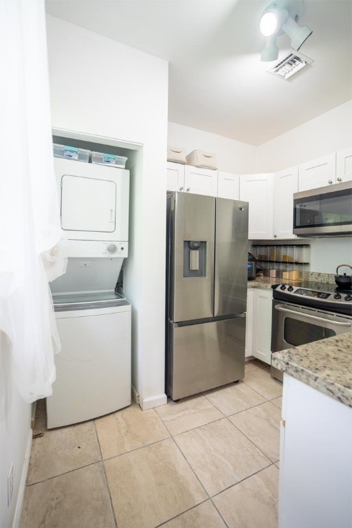 Waters Edge At Deerfield - Residential