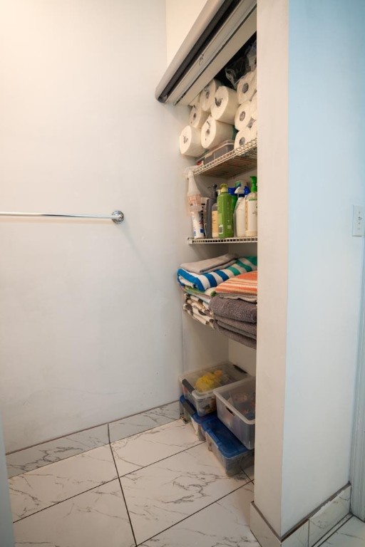 Waters Edge At Deerfield - Residential