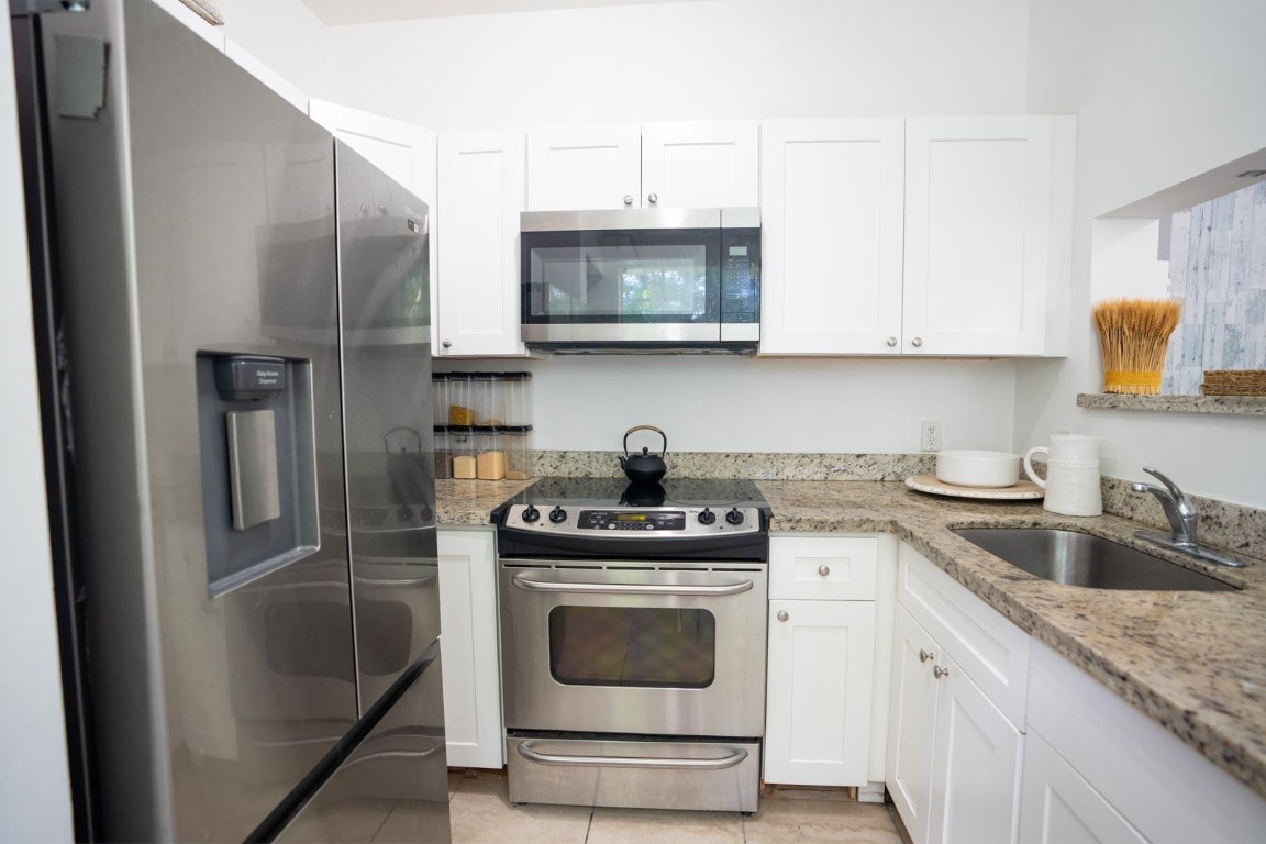 Waters Edge At Deerfield - Residential