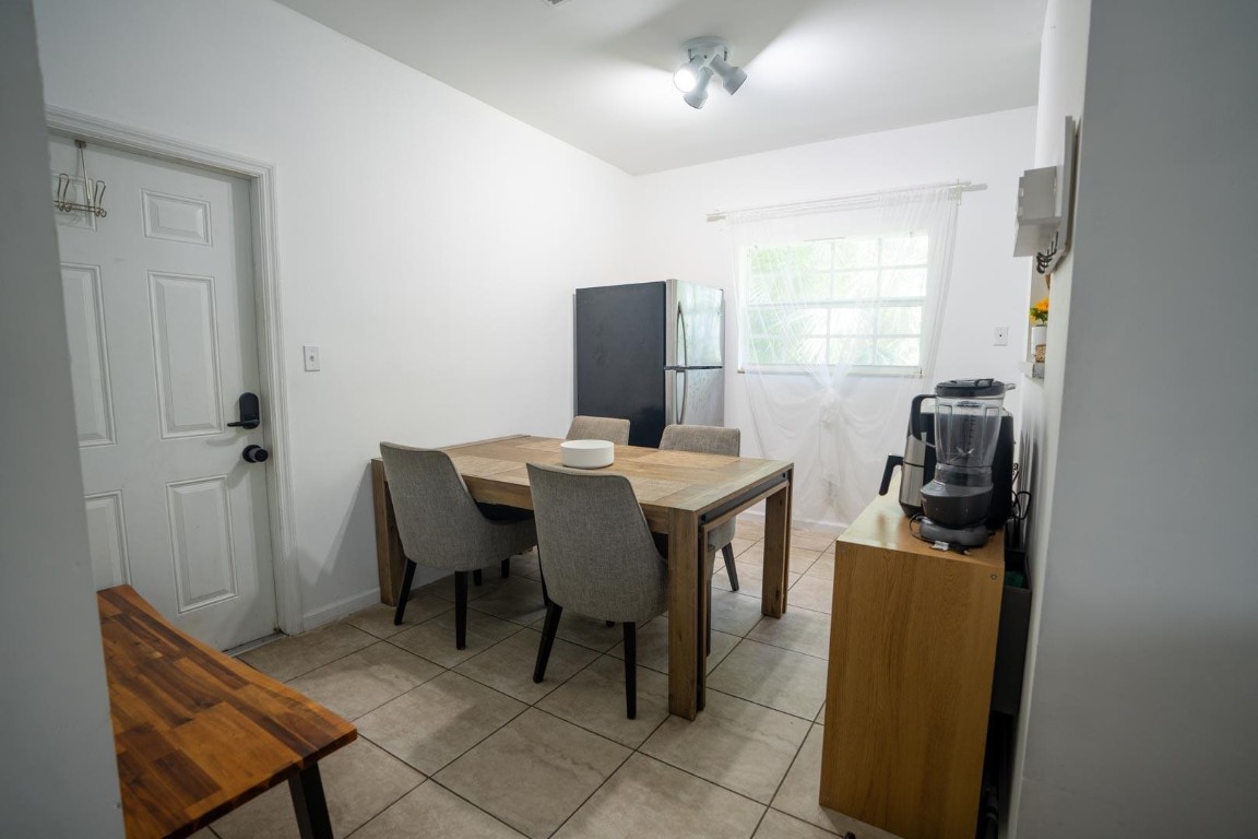 Waters Edge At Deerfield - Residential