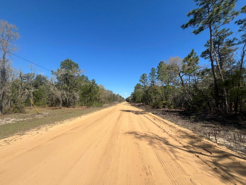 INTERLACHEN LAKES ESTATES - Land