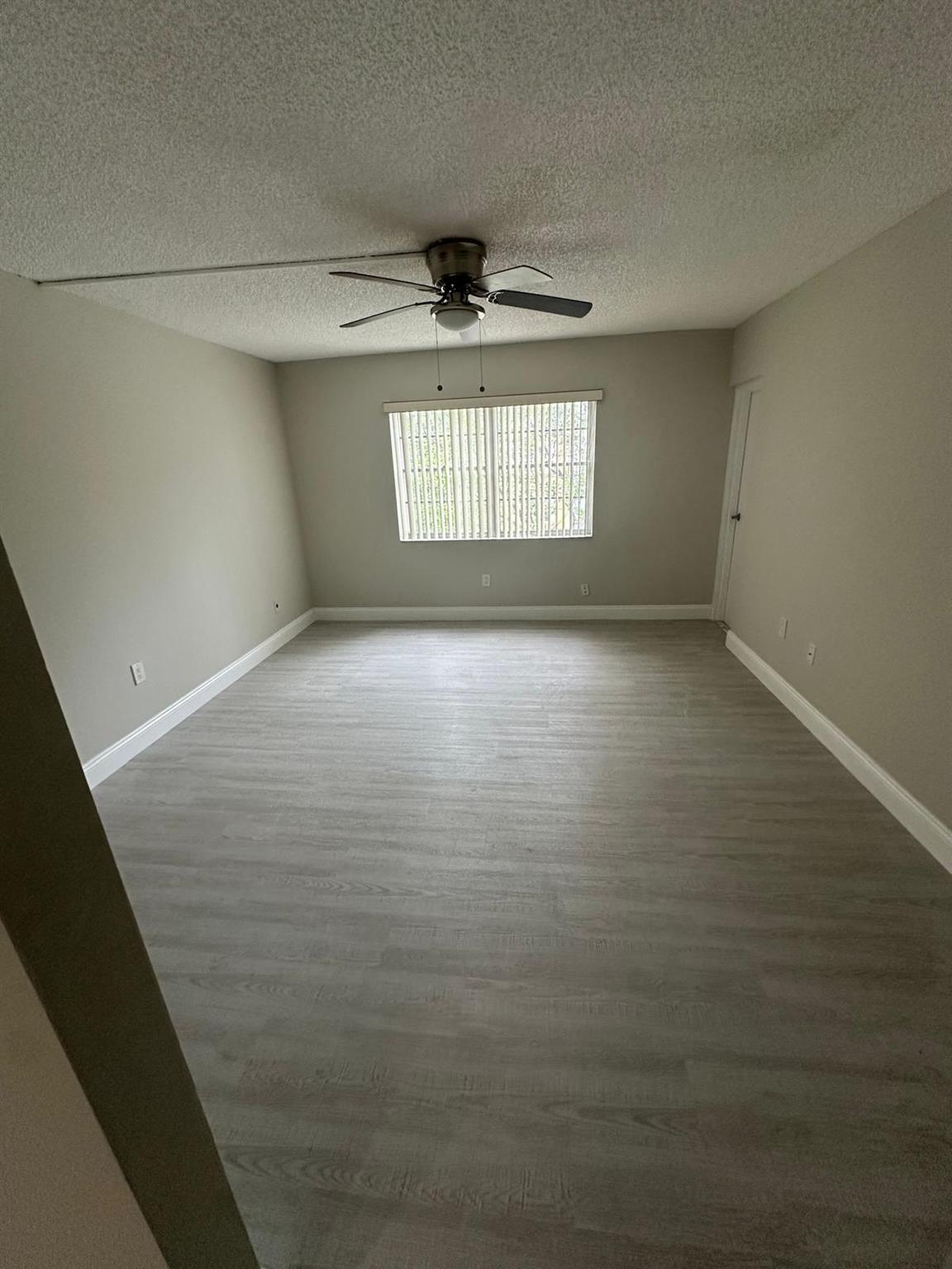 HERITAGE CIRCLE CONDO - Residential