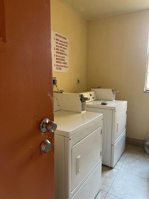 HERITAGE CIRCLE CONDO - Residential