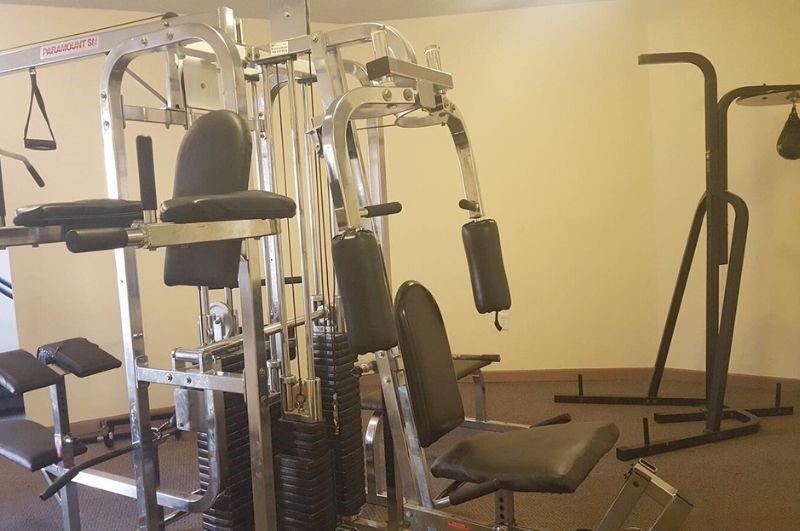 HERITAGE CIRCLE CONDO - Residential