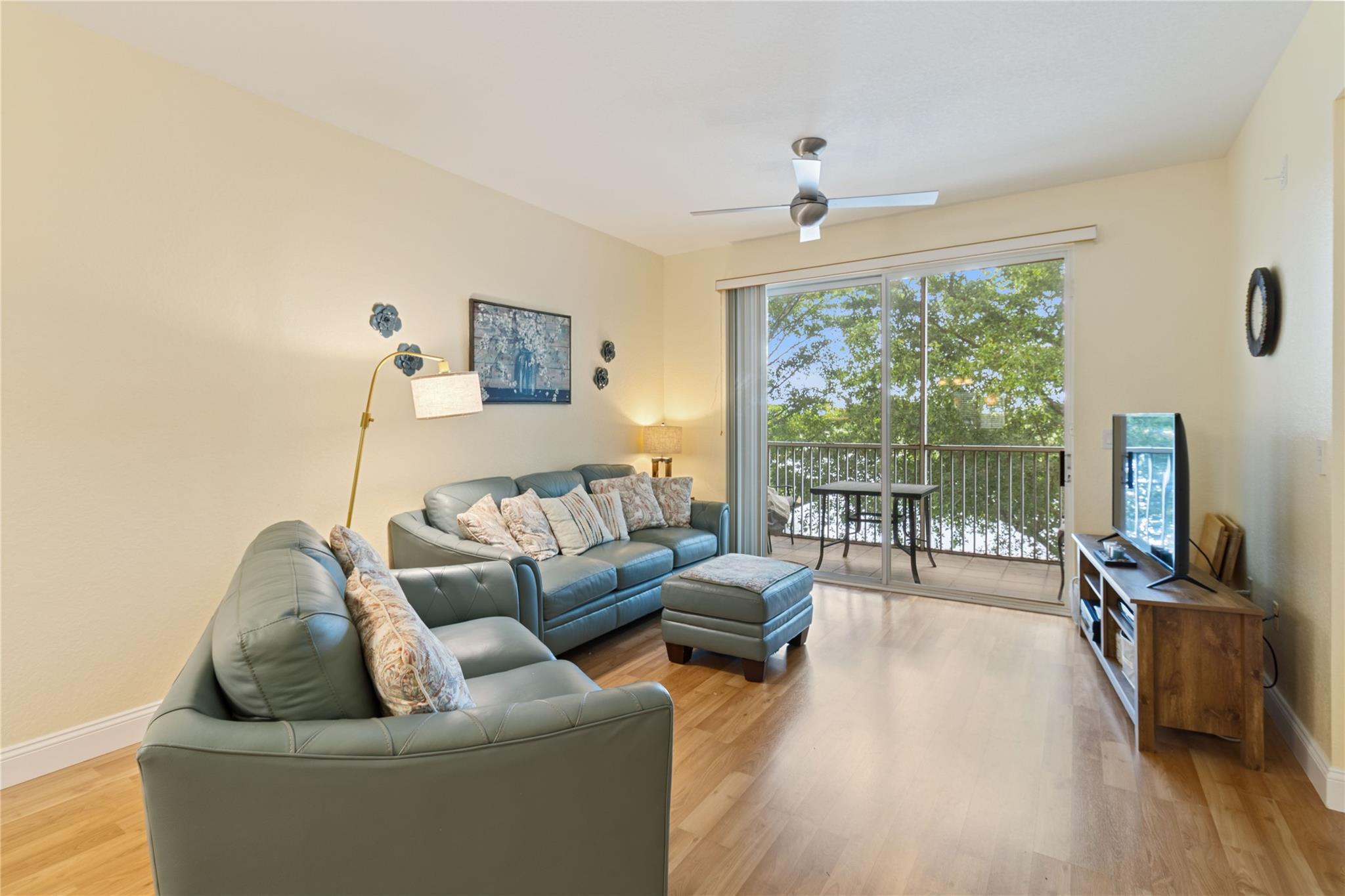 7755 Yardley Dr 307
