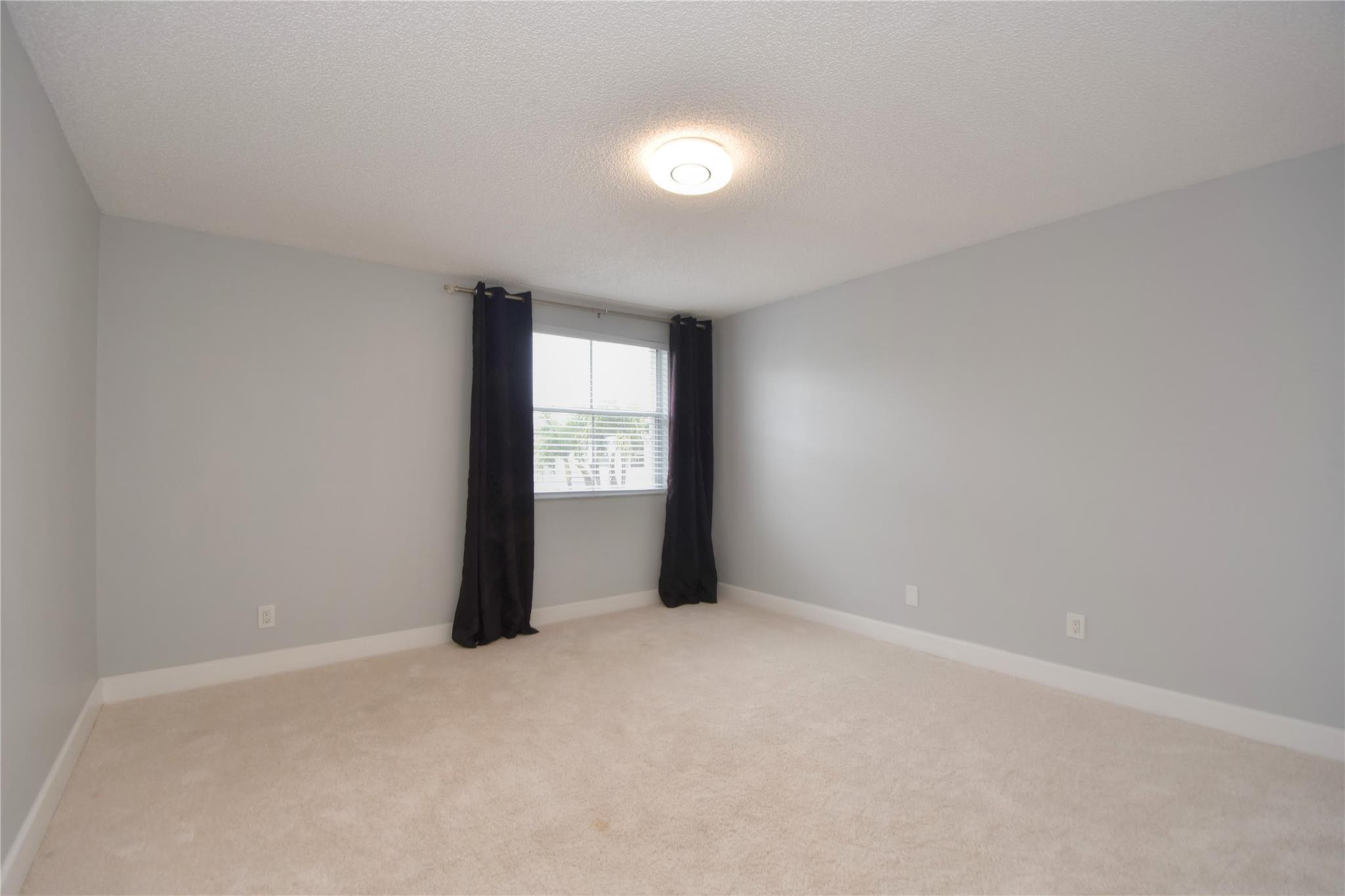 Les Chateaux - Residential