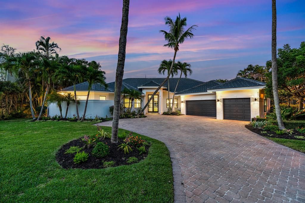 Photo of 8731 SE Somerset Island Way, Jupiter, FL 33458 (MLS # R10752574)