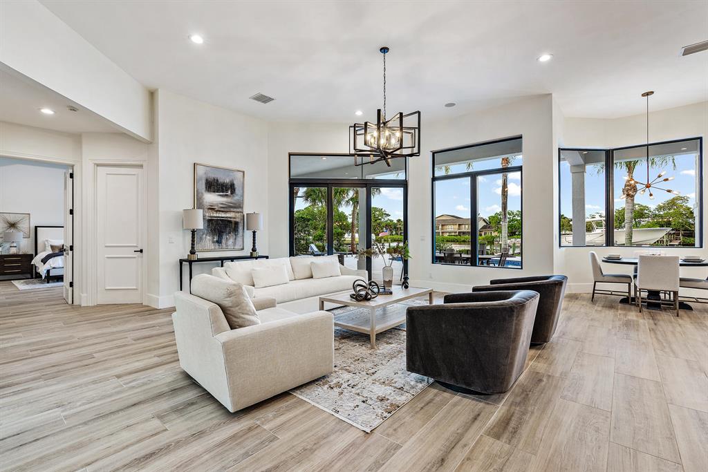 JUPITER RIVER ESTATES - Residential