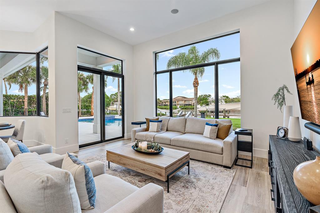 JUPITER RIVER ESTATES - Residential