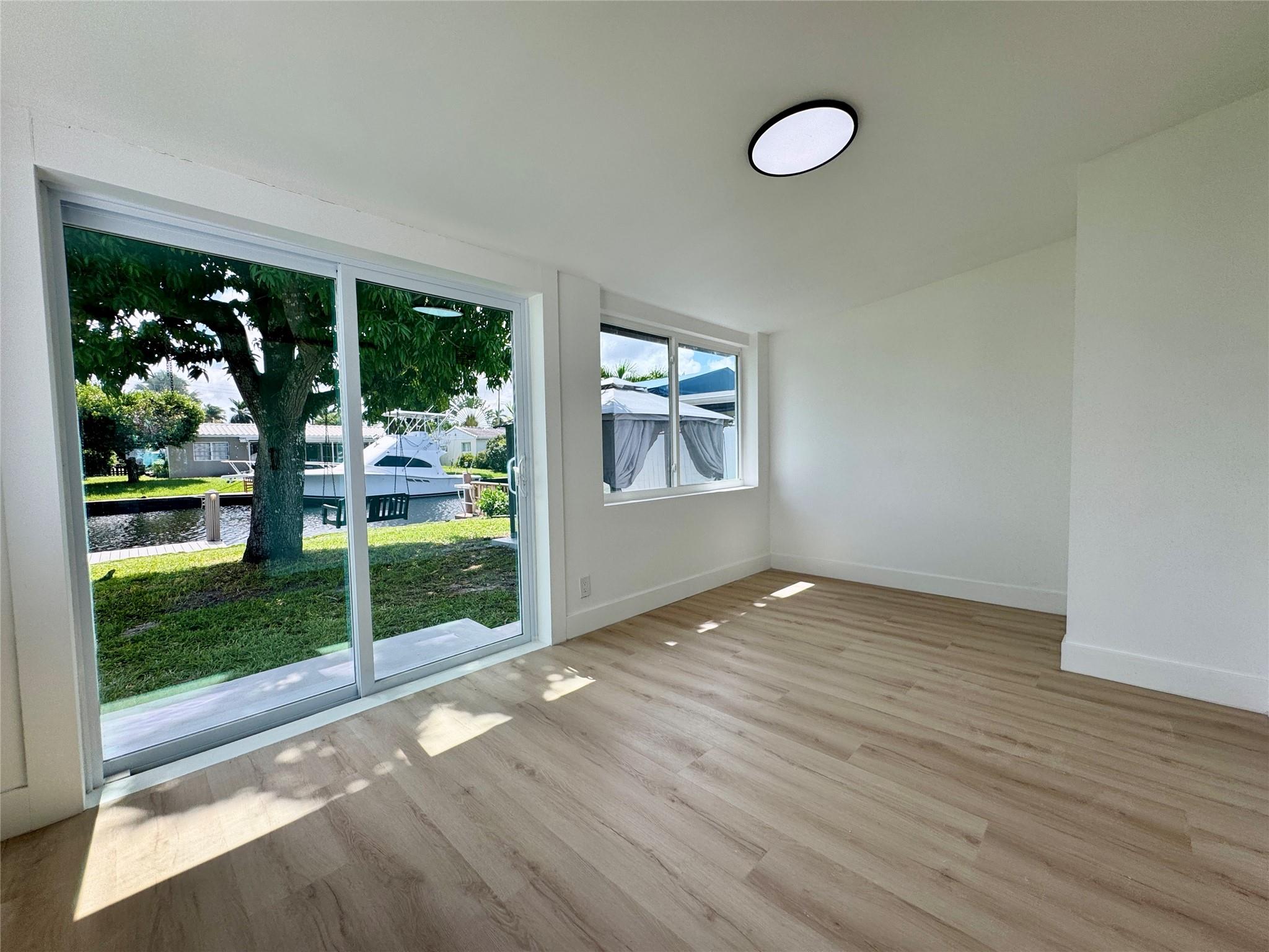 SOUTH NEW RIVER ISLES SEC - Residential Lease
