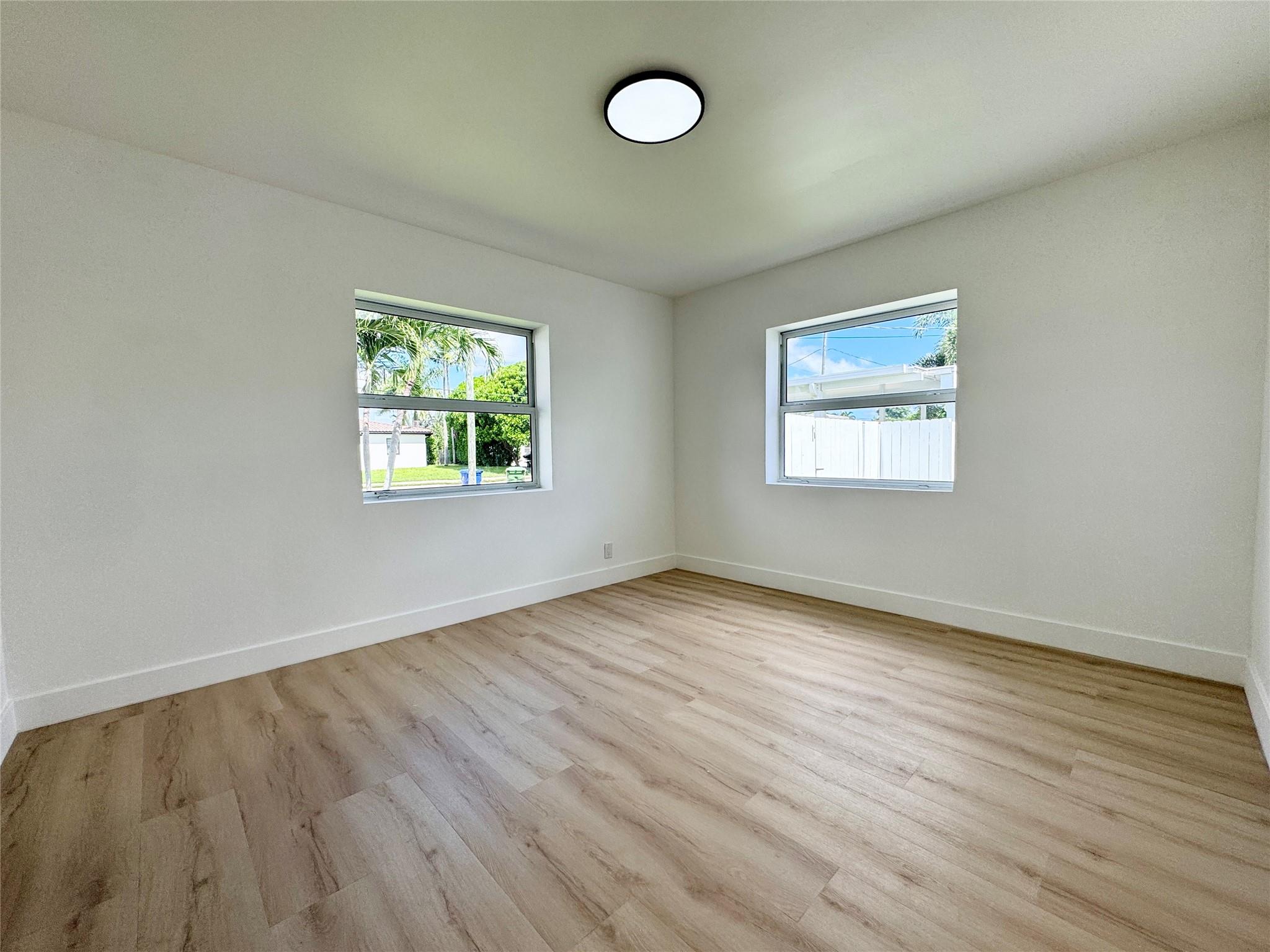 SOUTH NEW RIVER ISLES SEC - Residential Lease