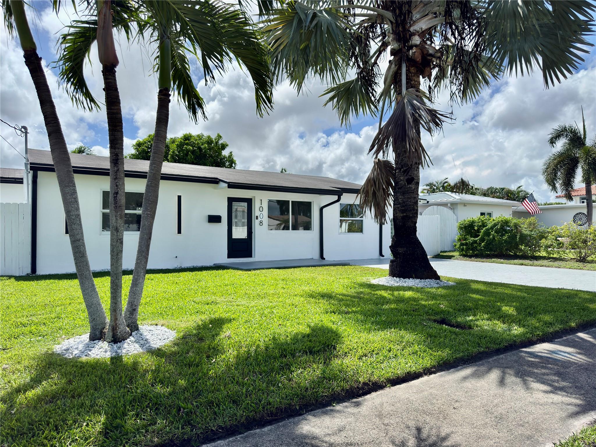 SOUTH NEW RIVER ISLES SEC - Residential Lease