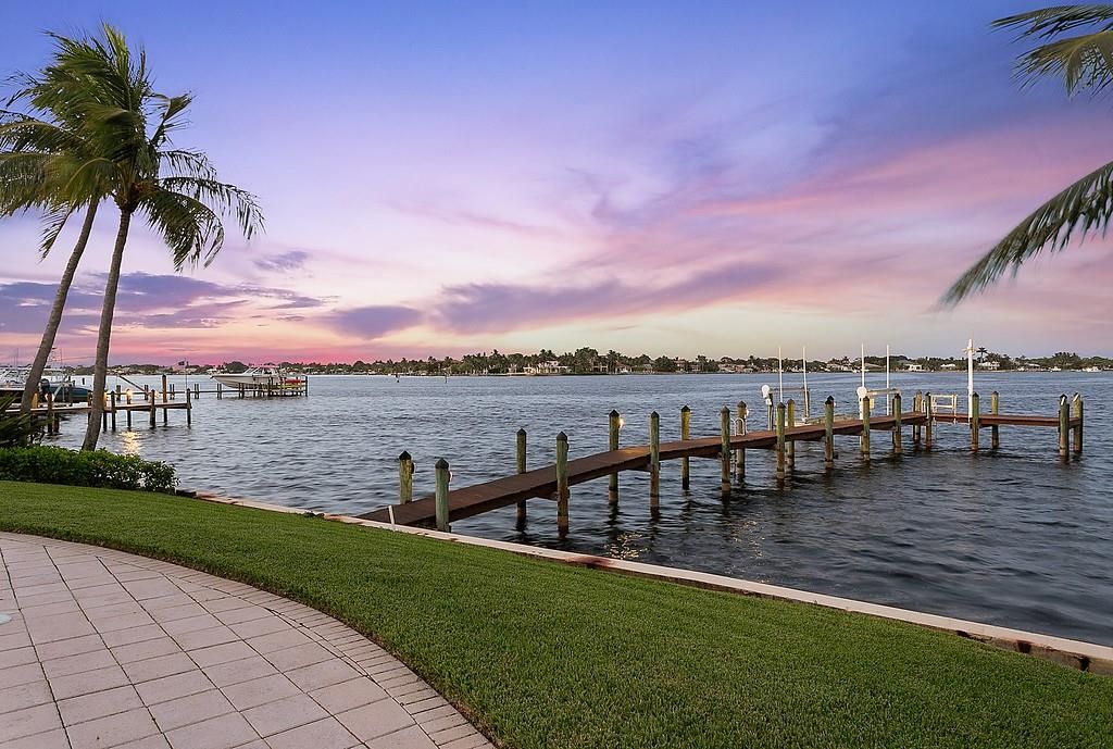 Photo of 19022 Loxahatchee River Road, Jupiter, FL 33458 (MLS # F10447301)