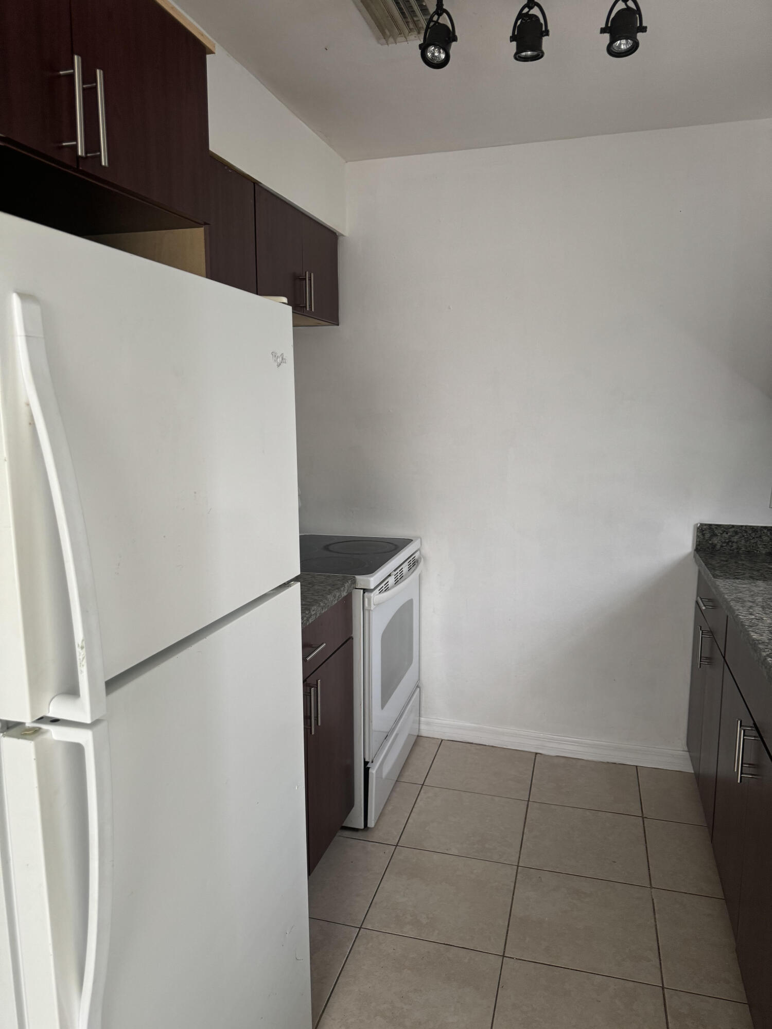 1401 N J Street A