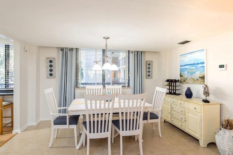 JUPITER OCEAN AND RACQUET CLUB ONE CONDO AND MIDRI - Residential