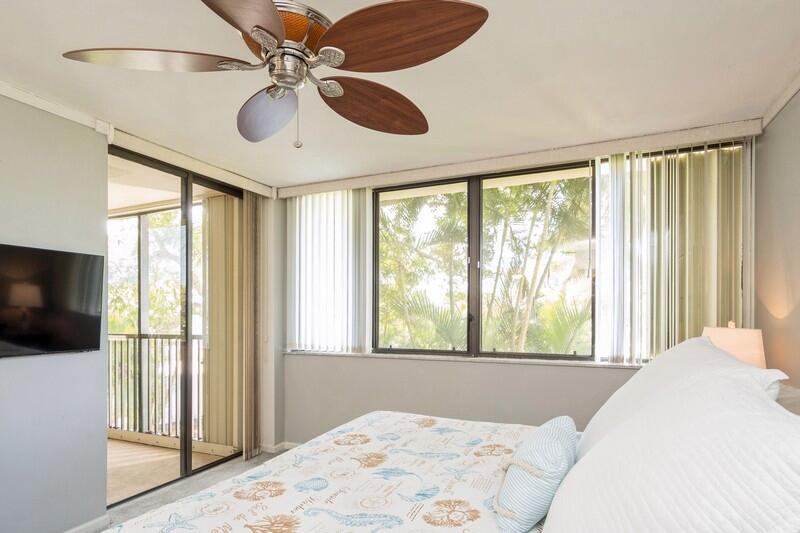 JUPITER OCEAN AND RACQUET CLUB ONE CONDO AND MIDRI - Residential