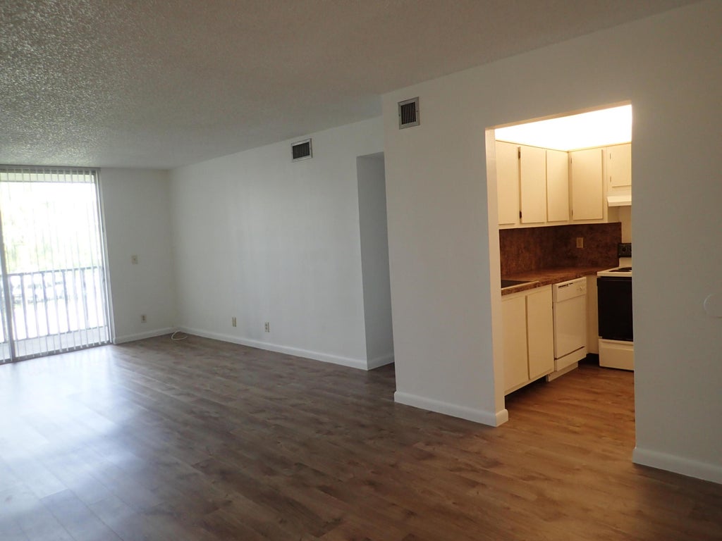 Photo of 2820 SOMERSET DR #206O, Lauderdale Lakes, FL 33311 (MLS # B26093251)