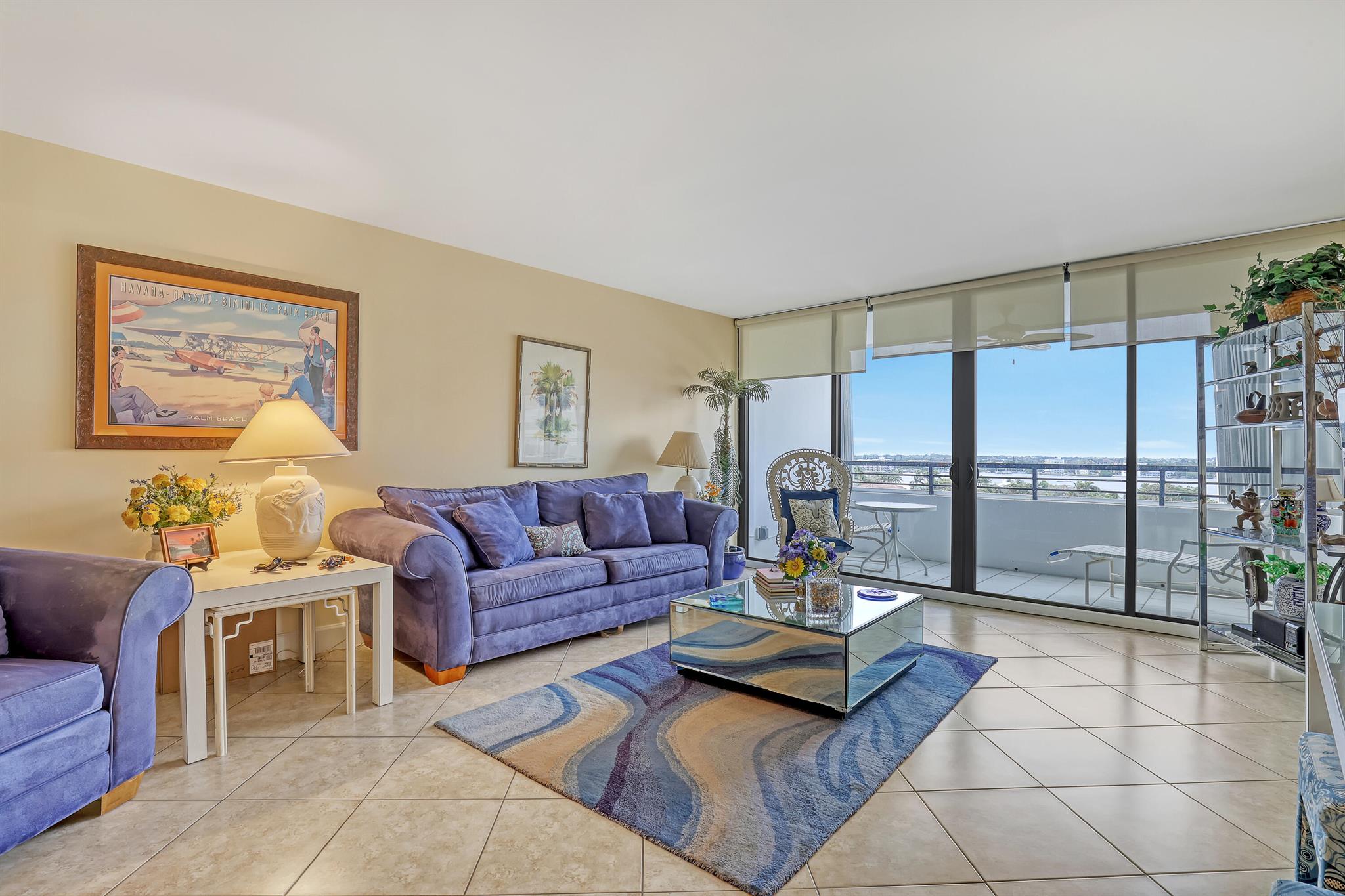 MAYFAIR LAKE - Residential Lease
