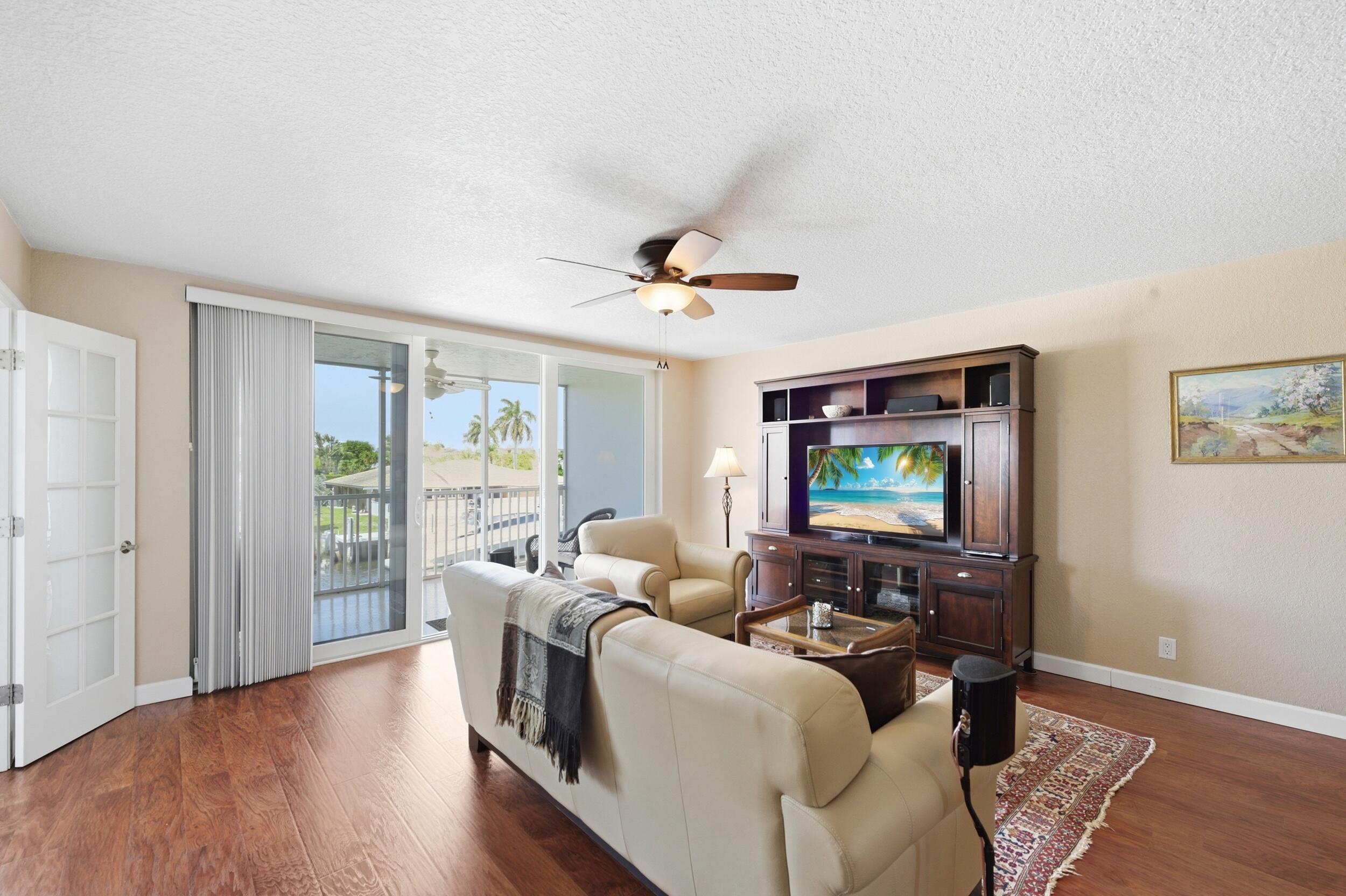 Palm Aire Coral Key - Residential