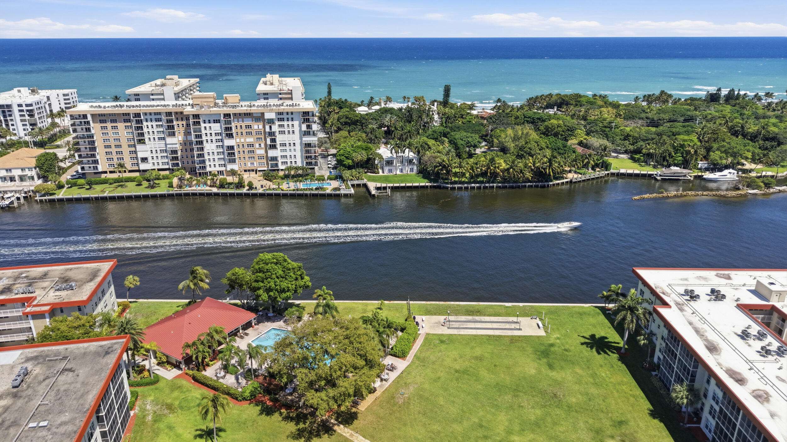 Palm Aire Coral Key - Residential