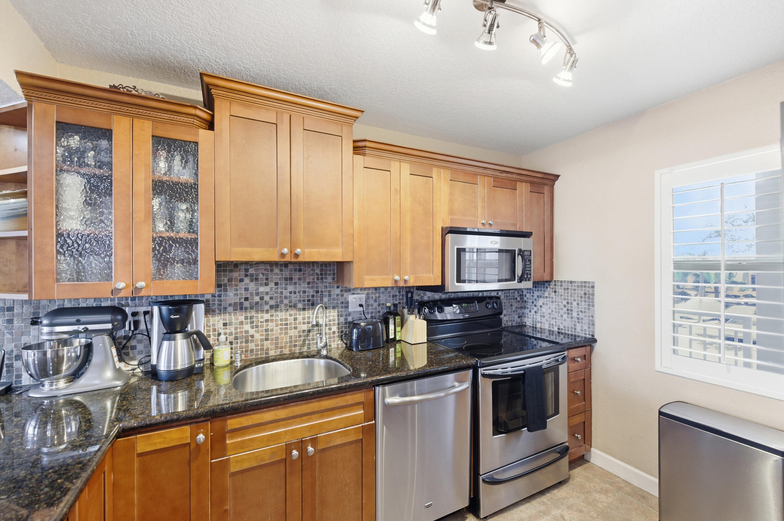 Palm Aire Coral Key - Residential