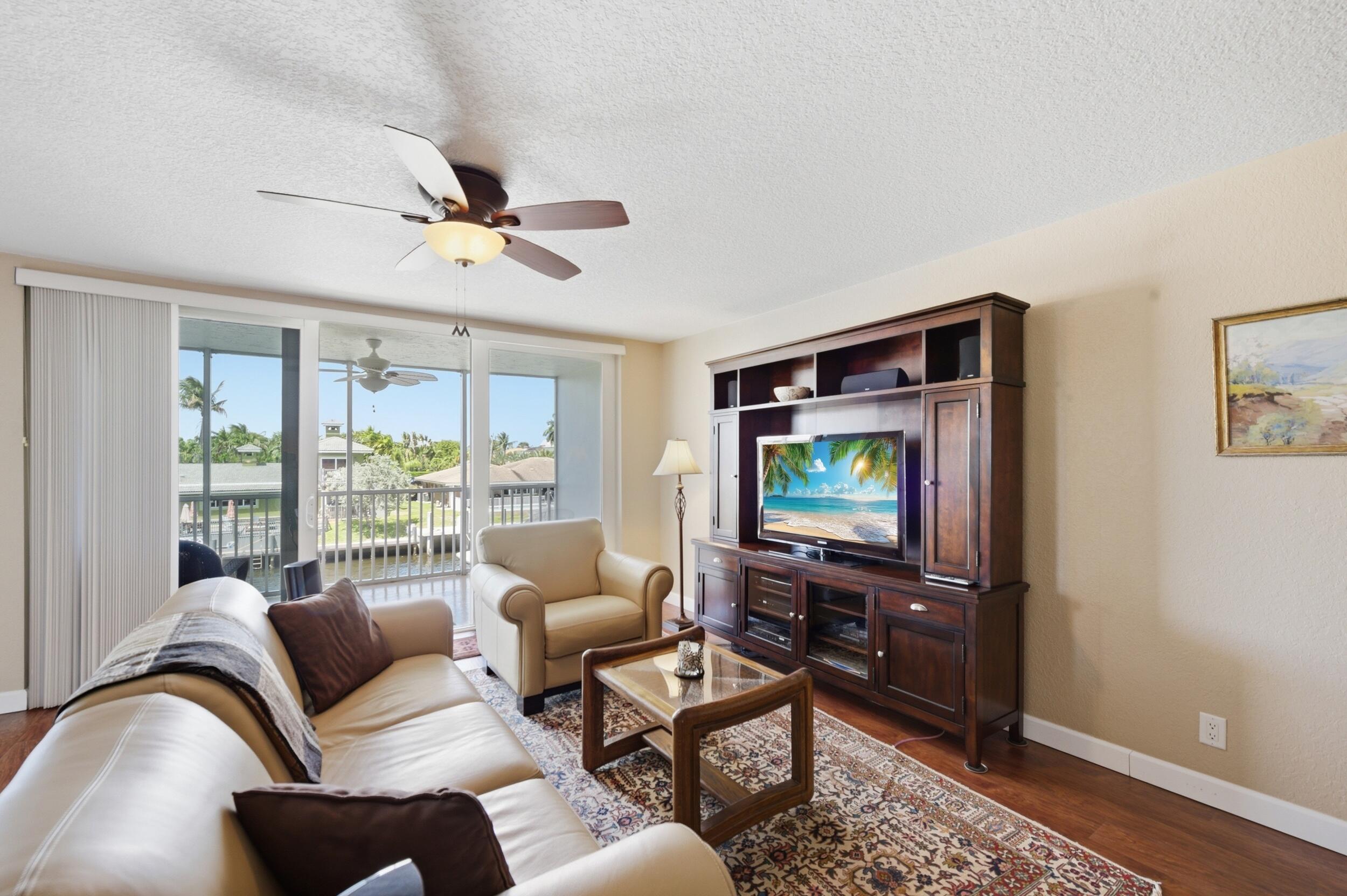 Palm Aire Coral Key - Residential