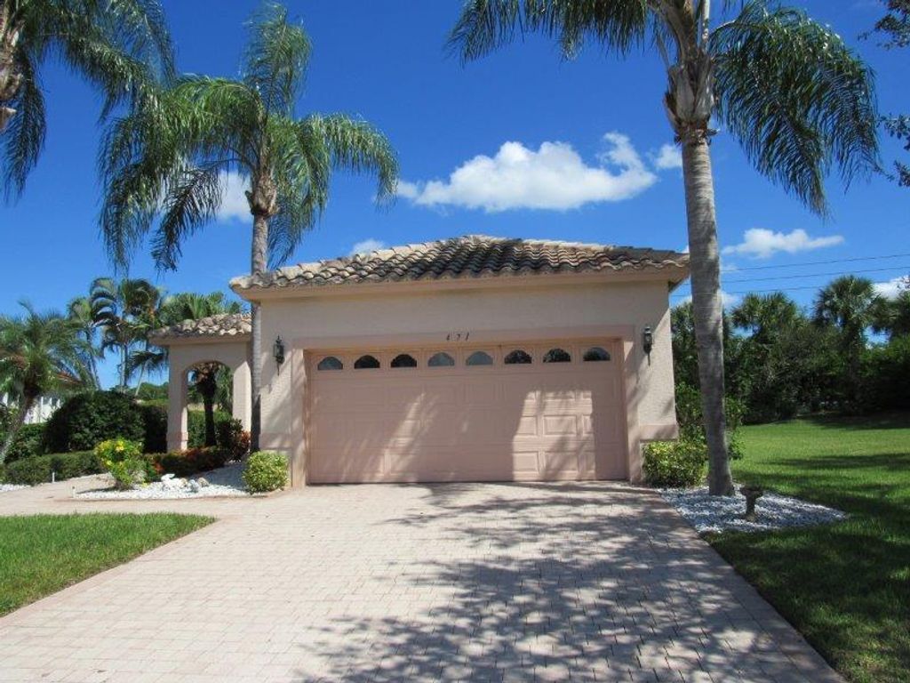 Photo of 471 NW Lismore Lane, Port Saint Lucie, FL 34986 (MLS # R10720941)