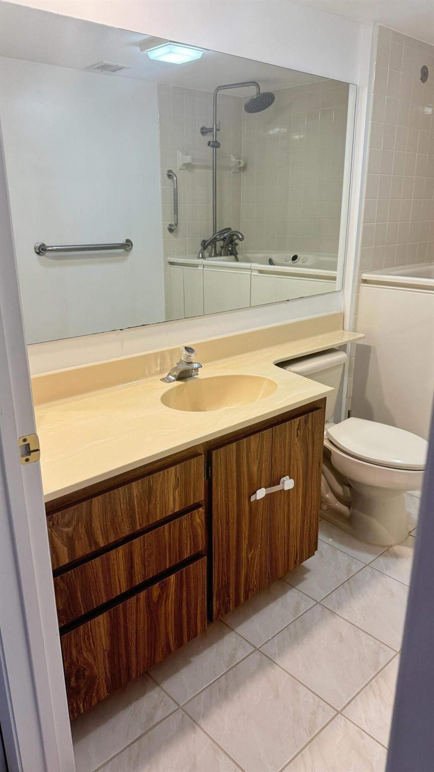 WHITEHALL CONDO AT CAMINO - Residential