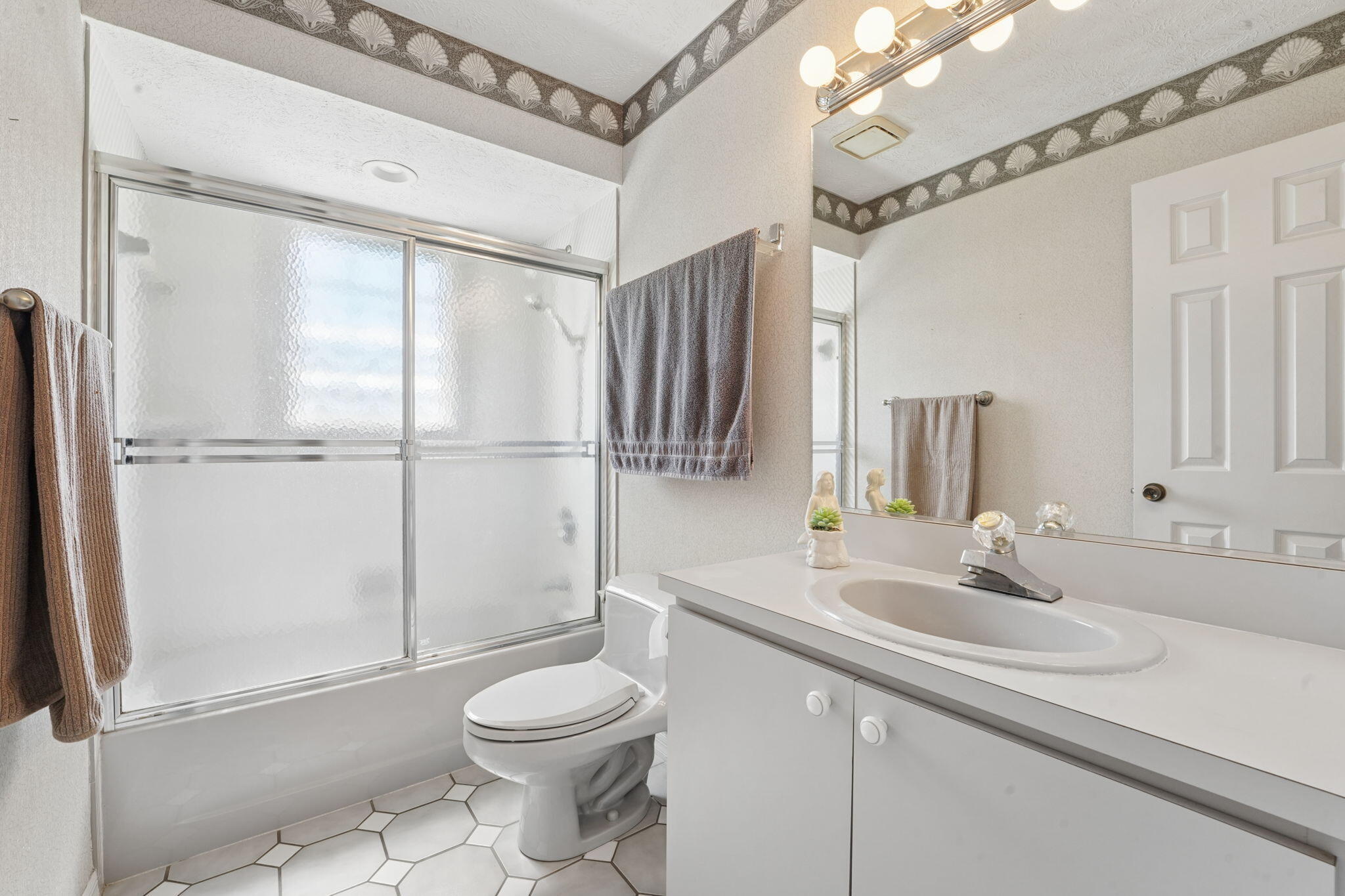 PARK TRAIL ACRES - Residential