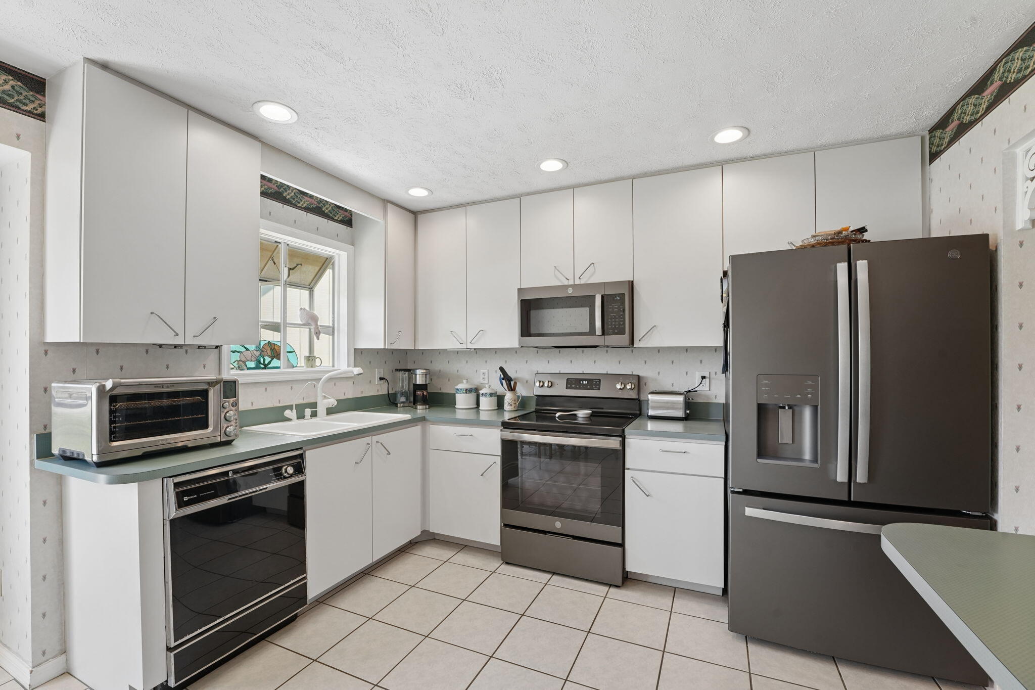 PARK TRAIL ACRES - Residential