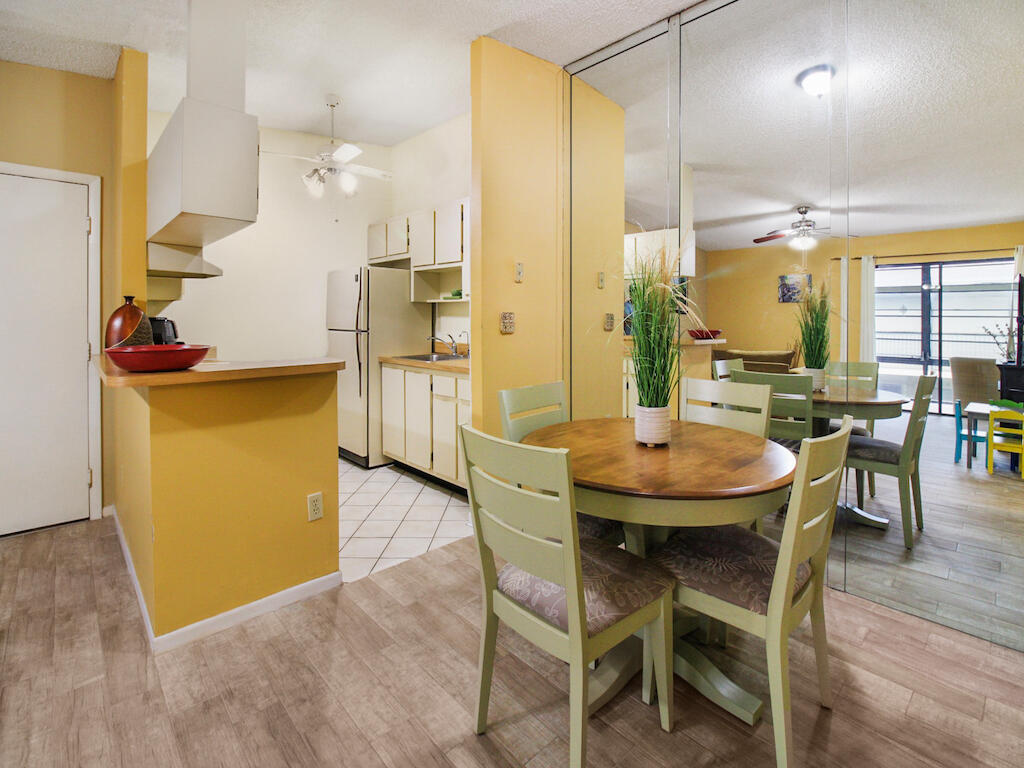 Ashmont Condo Kings Point - Residential