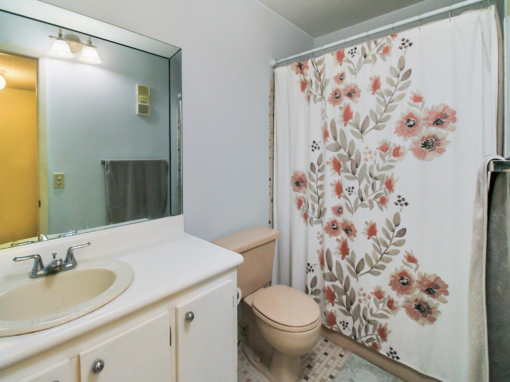 Ashmont Condo Kings Point - Residential